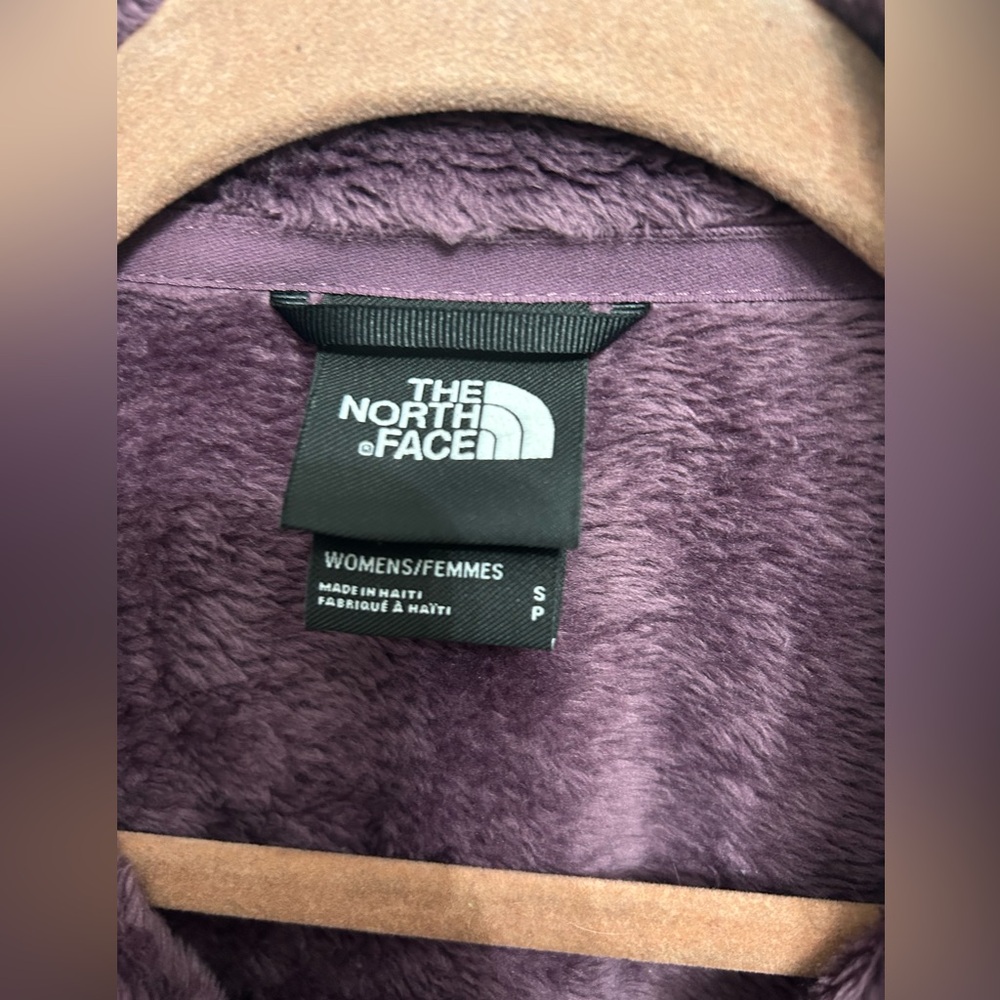 The North Face osito lux jacket purple color women’s size small full zipper - Picture 5 of 5